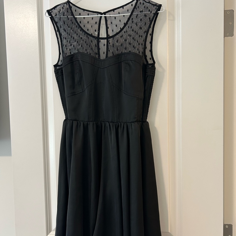 Guess Black Sleeveless Dress - Picture 6 of 10